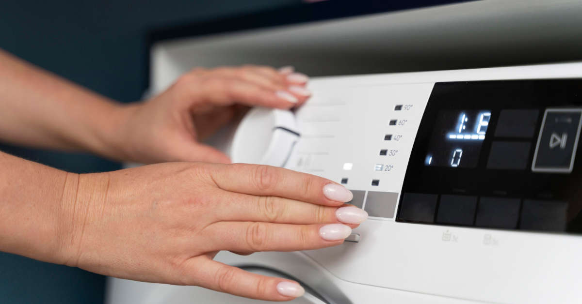 Dlaczego pralka nie pobiera płynu do płukania?