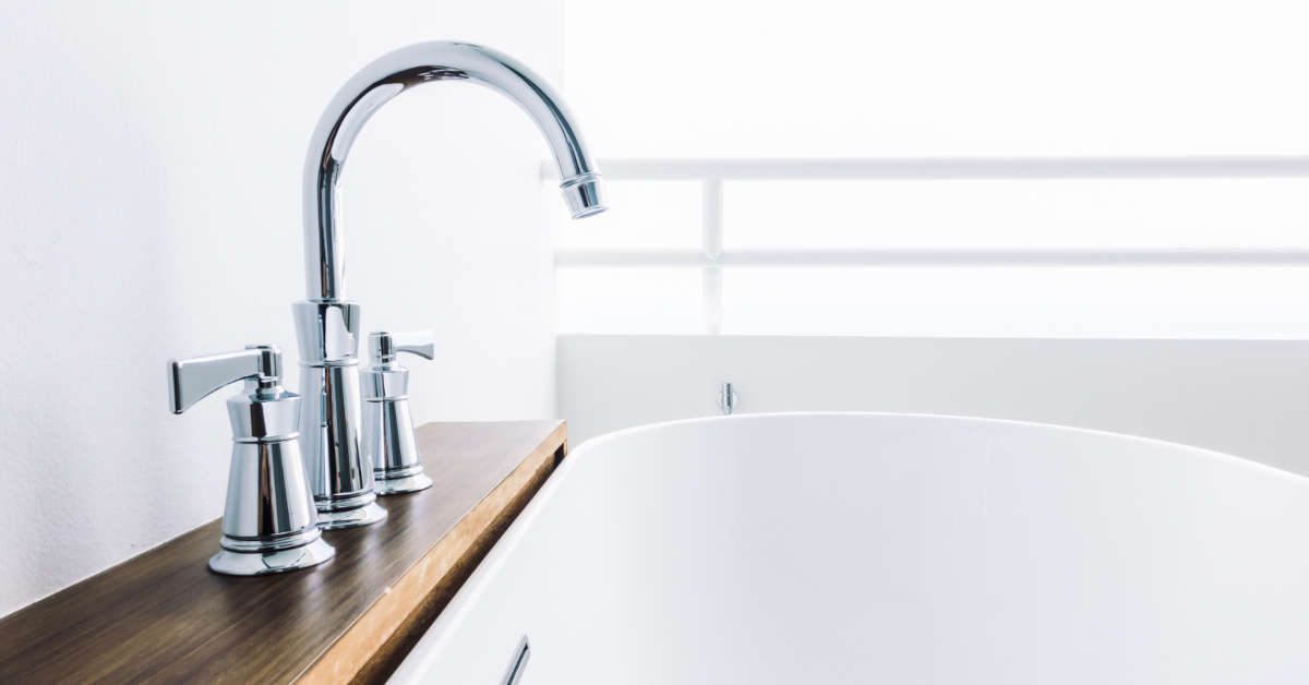 Jak naprawić cieknący kran jednouchwytowy?