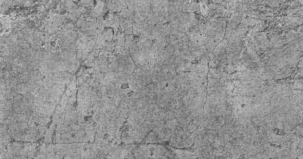 Czym uzupełnić ubytki w betonie na zewnątrz?