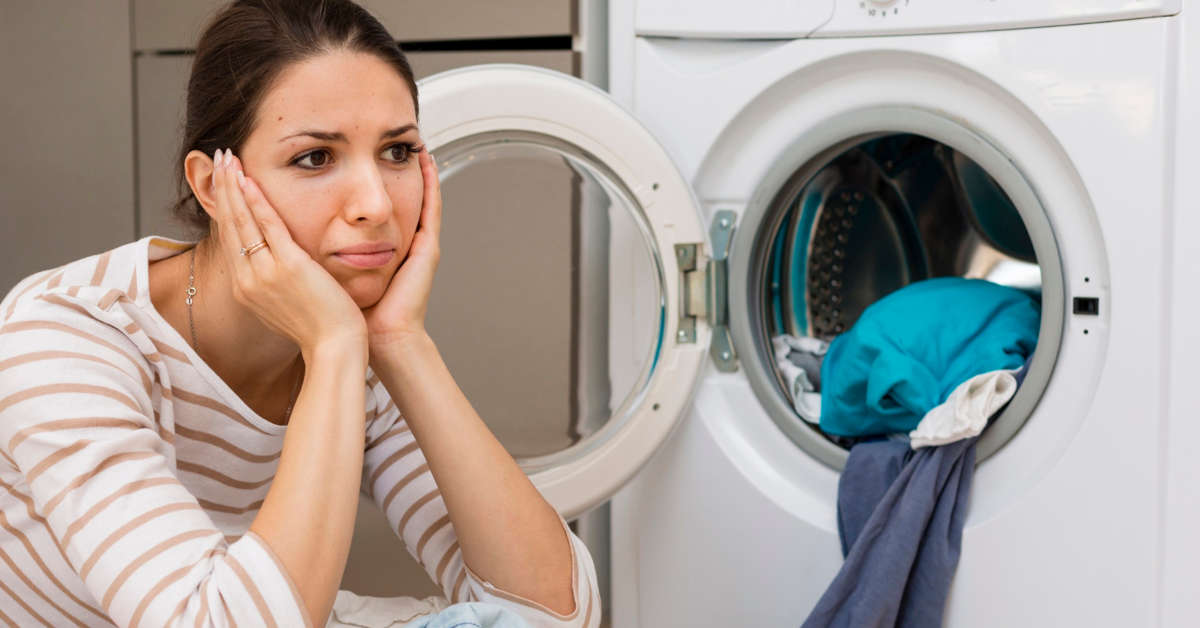 Czy do kapsułek do prania dodaje się płyn do płukania?