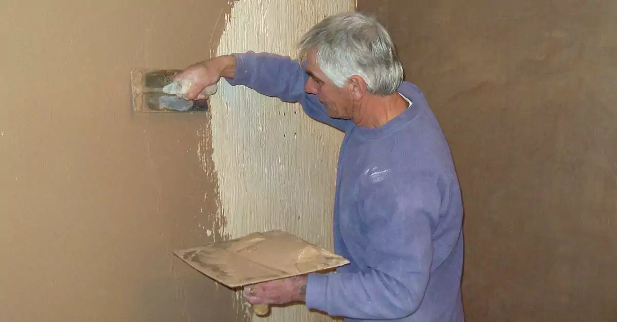 Jak długo schnie tynk gipsowy?