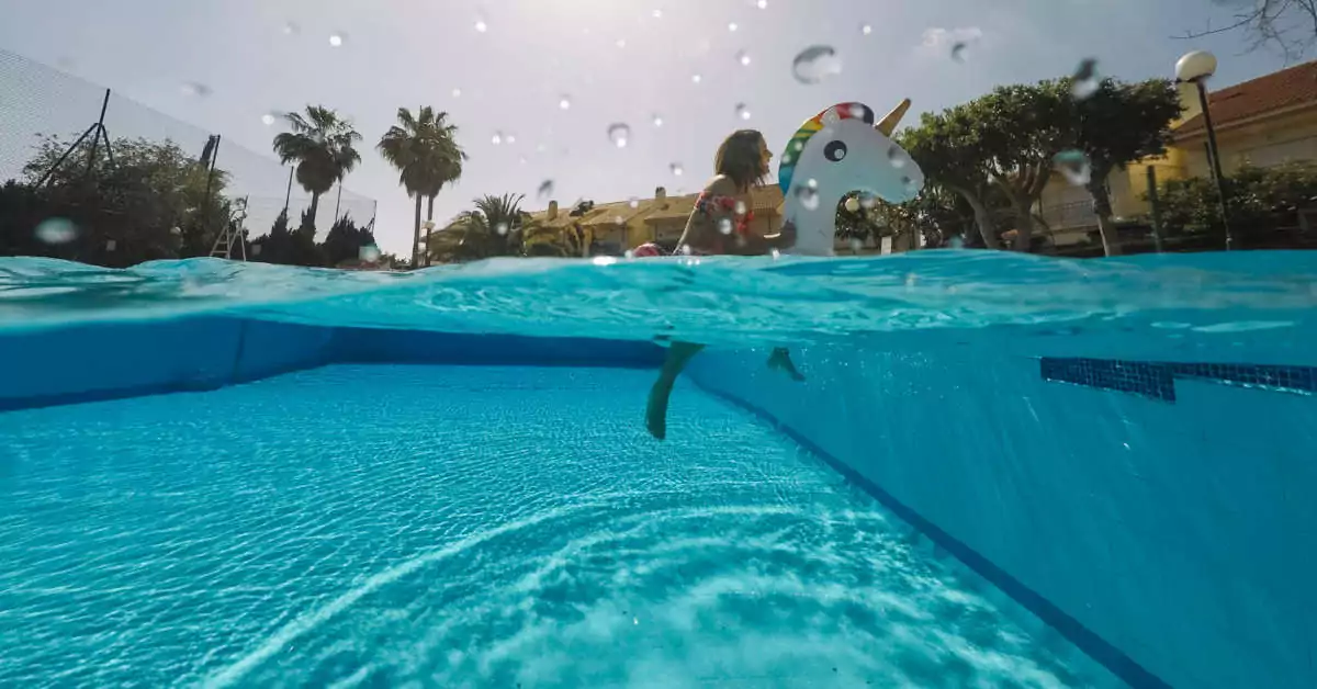 Jaki styropian dać pod basen ogrodowy?