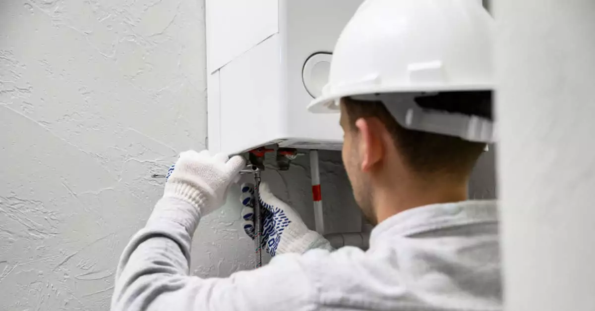 Spuszczanie wody z bojlera elektrycznego – krok po kroku