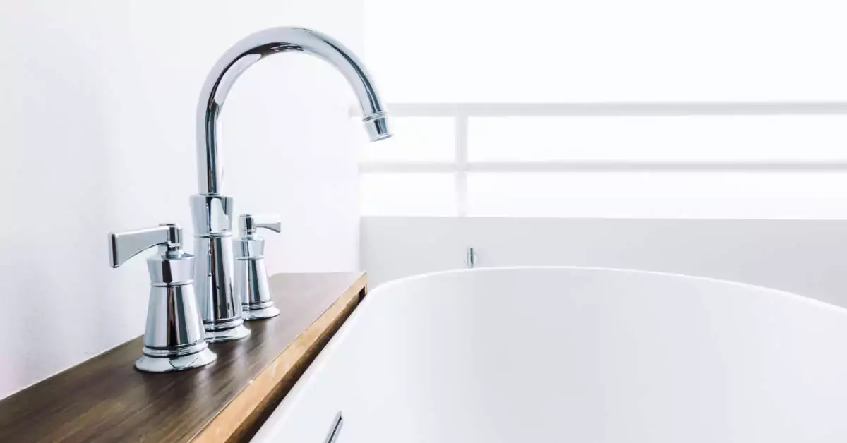 Jak naprawić cieknący kran jednouchwytowy?