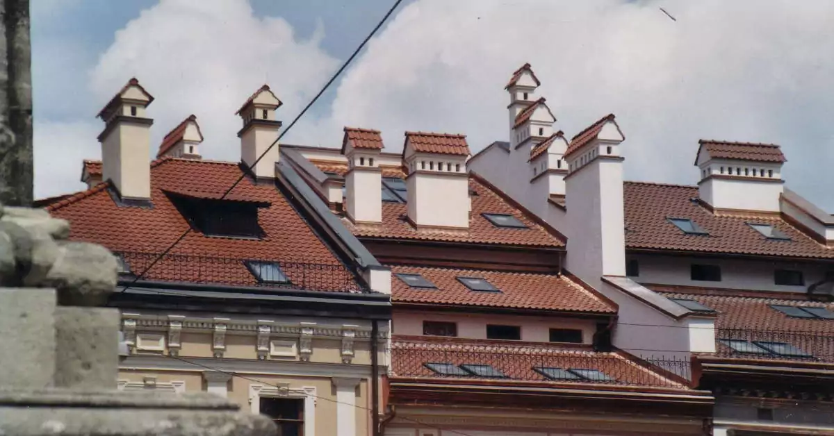 Pęknięty komin z cegły – jak naprawić?