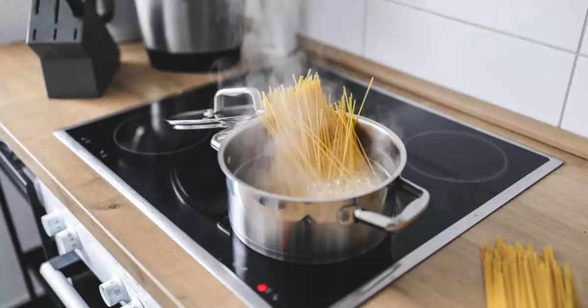 Jakie garnki do indukcji wybrać?