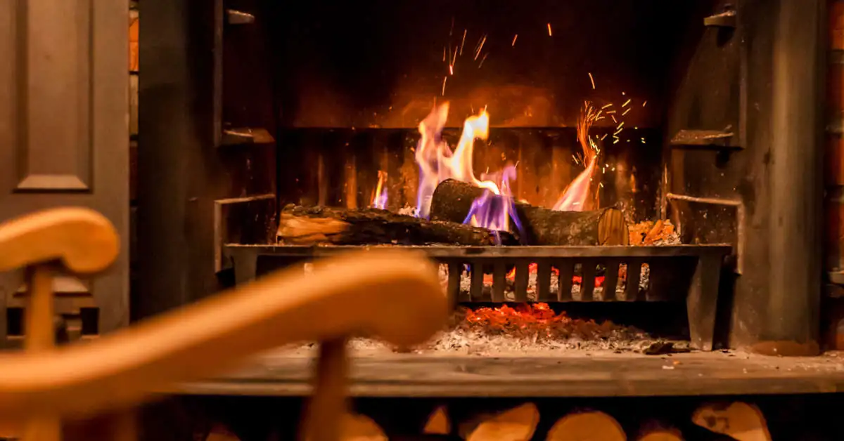 Czy można czyścić komin jak się pali w piecu?