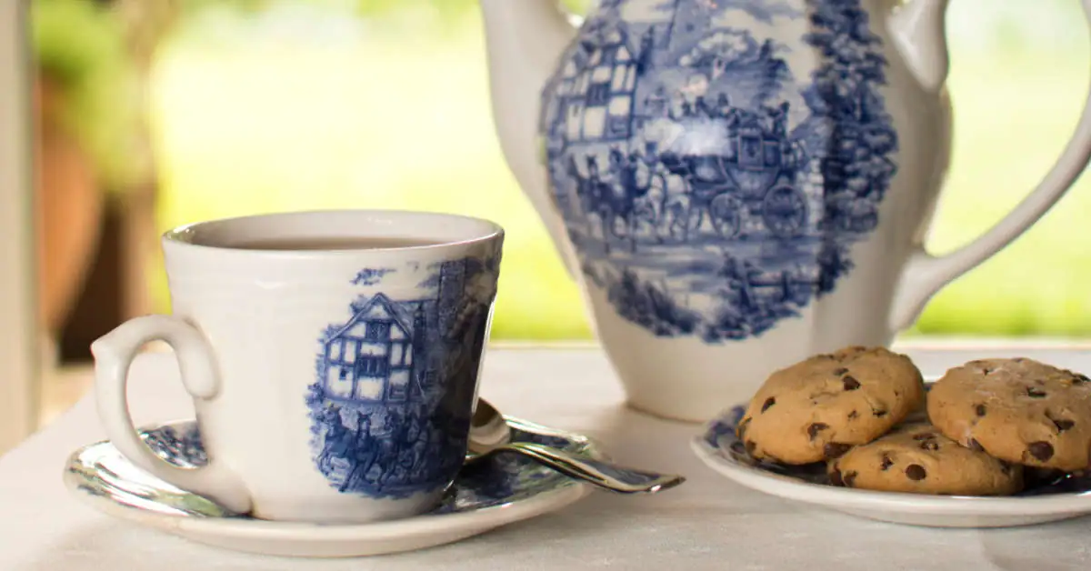 Najbardziej poszukiwana porcelana – co warto kupić lub sprzedać?