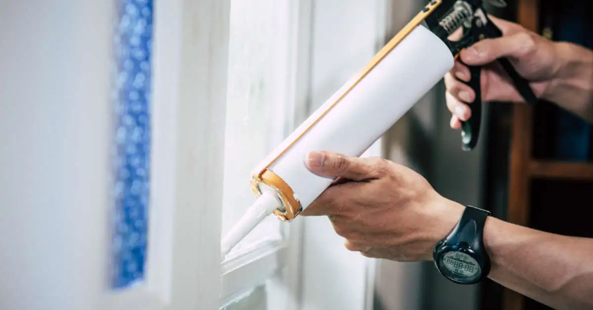 Preparat do usuwania silikonu – co wybrać?