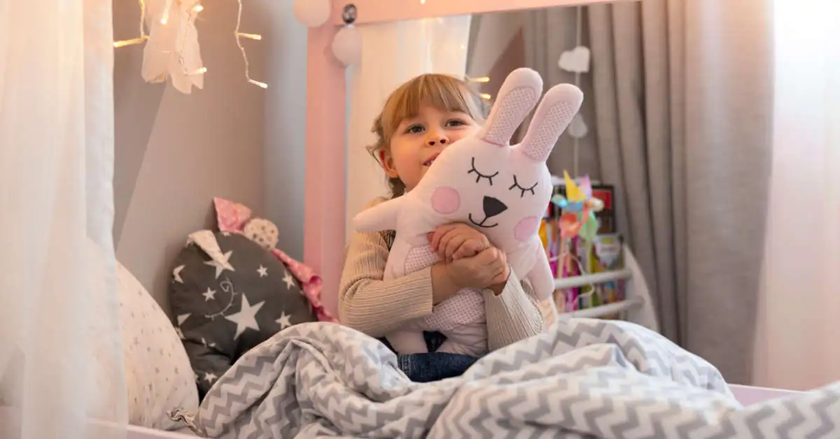 Pokój dla dziewczynki 10 lat – jak urządzić?