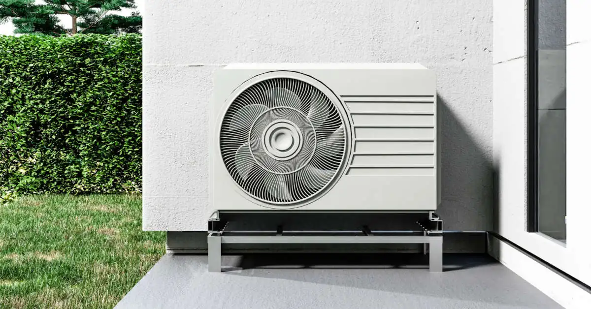 Pompa ciepła czy kocioł gazowy? Co się bardziej opłaca w 2026 roku?