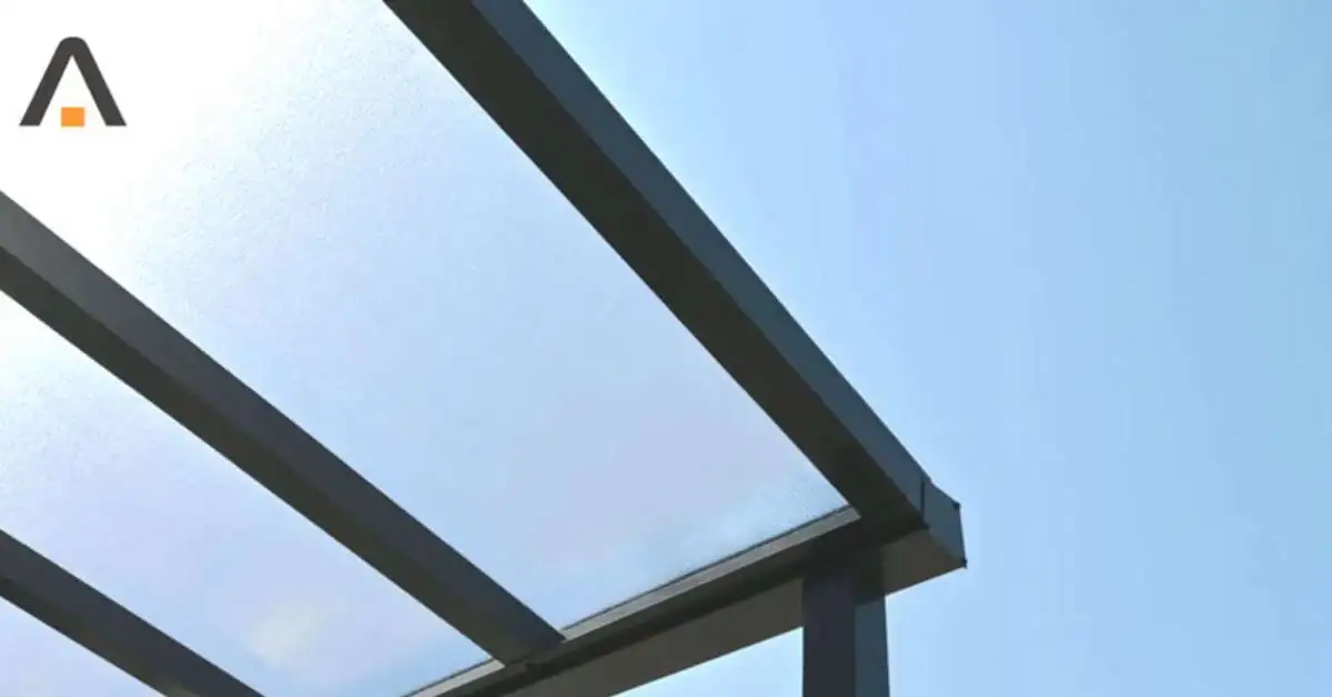 Najczęstsze błędy przy montażu poliwęglanu – i jak ich uniknąć?