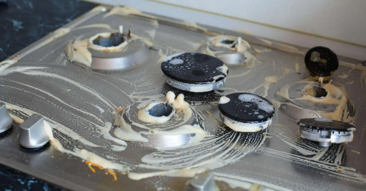 Jak wyczyścić palniki w kuchence gazowej?