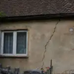 Kiedy pęknięcia ścian są niebezpieczne?